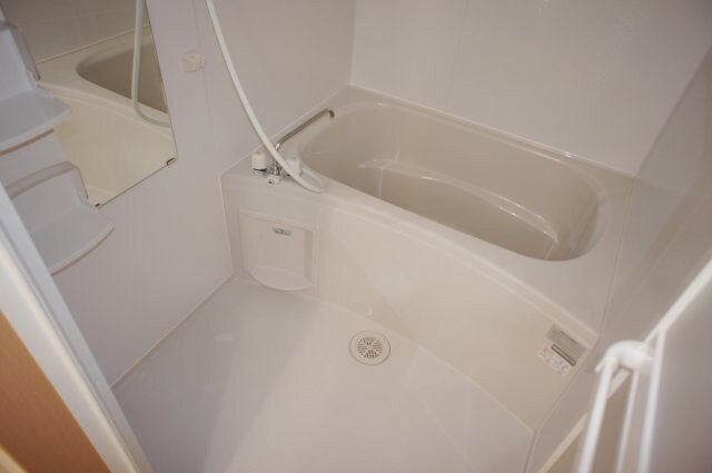 物件内観写真10　(お風呂)