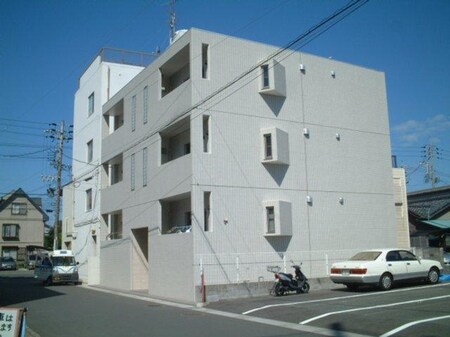 マーサ和地山外観写真
