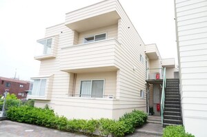 フラット的場ヶ丘外観写真