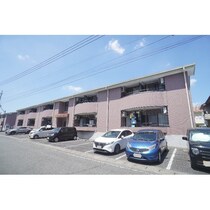 クオリティマンション下小鳥の外観写真