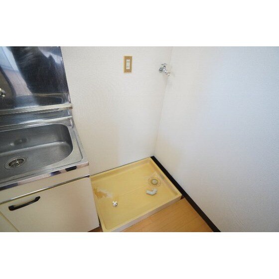 物件内観写真12　(室内洗濯機置き場)