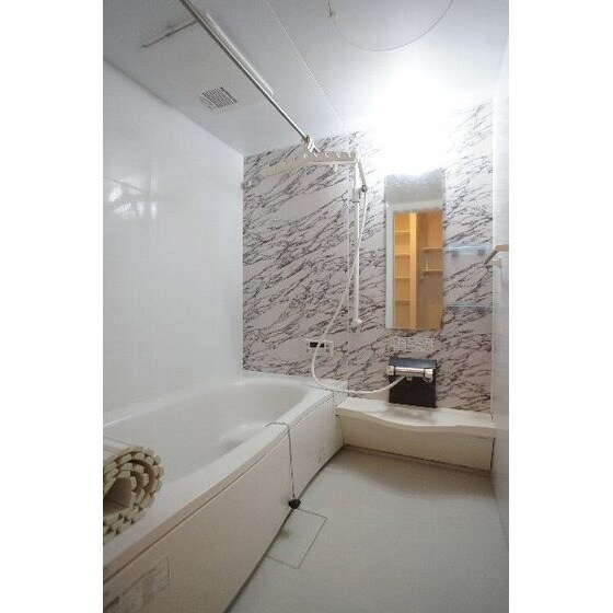 ＣＯＷＺのバス