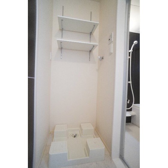 その他設備(室内洗濯機置き場)