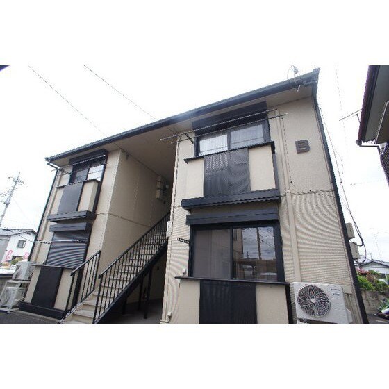 物件外観写真2　(Ｂ棟)