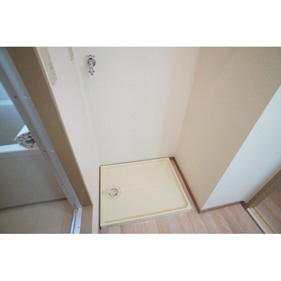 物件内観写真10　(室内洗濯機置き場)