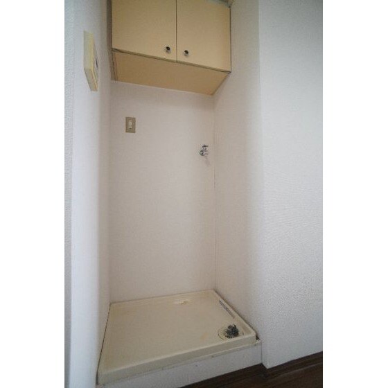 物件内観写真12　(室内洗濯機置き場)