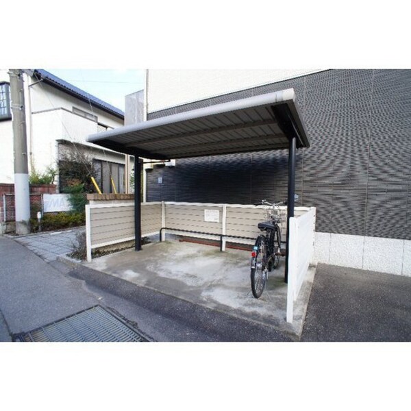 その他共有部分(駐輪場)