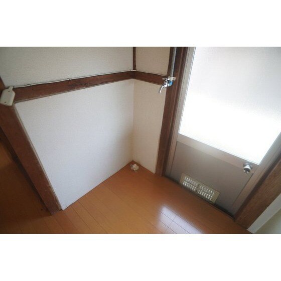 物件内観写真11　(室内洗濯機置き場)