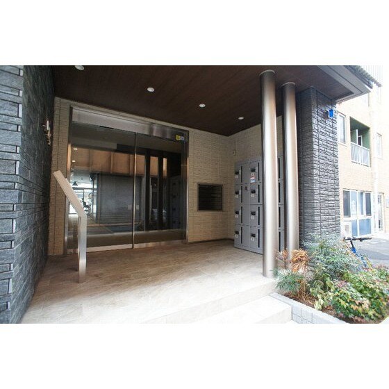 ＡＸＩＳのエントランス