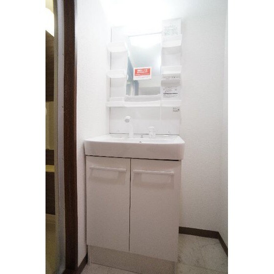 物件内観写真9　(※同仕様、別の部屋の写真です)