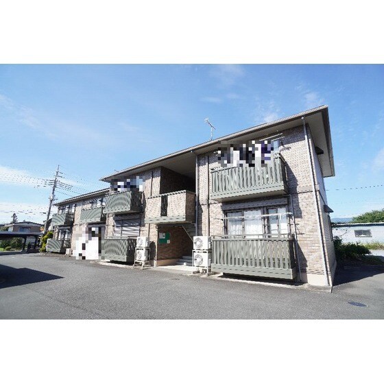 物件外観写真1　(Ｂ棟)