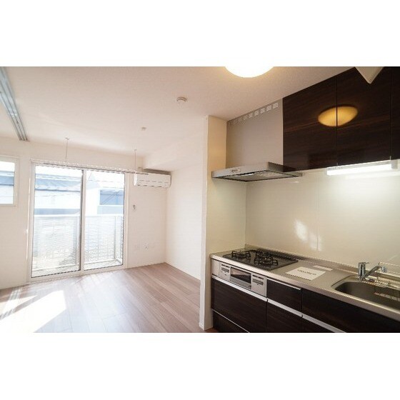 物件内観写真7　(※同仕様、別の部屋の写真です)