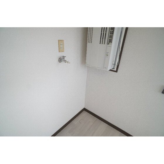 物件内観写真10　(室内洗濯機置き場)