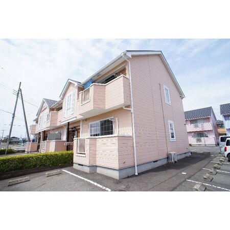 メゾンシャンポリオン　Ｃ外観写真