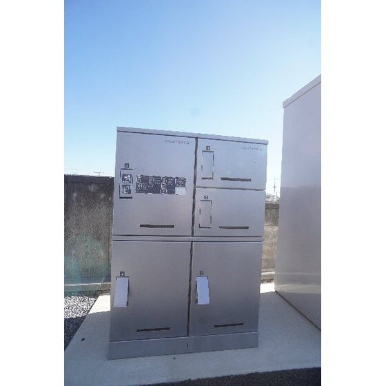 物件内観写真19　(宅配ボックスあり)