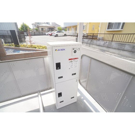 物件内観写真17　(宅配ボックス)