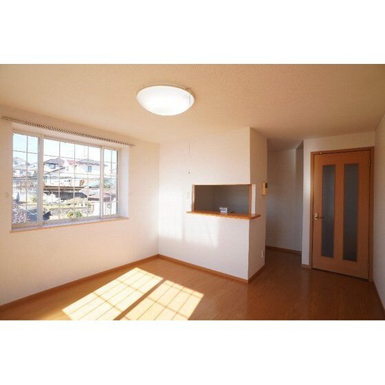 パインフィールドＢの居室・リビング