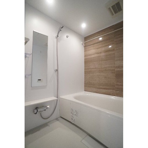 カメリア　塩川　Ｂのバス