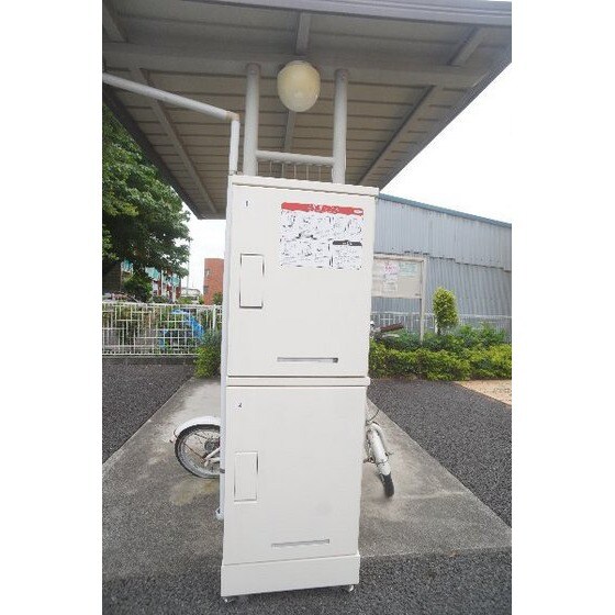 物件内観写真17　(宅配ボックス)