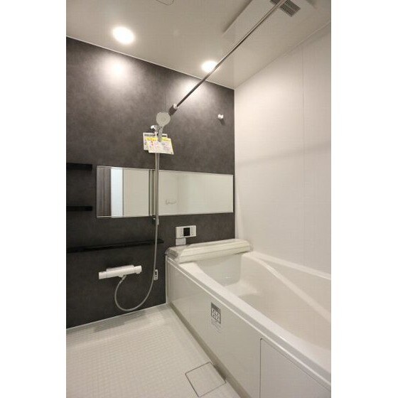 コンフォート若松のバス