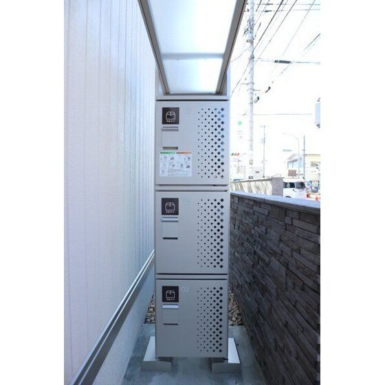 物件内観写真17　(宅配ボックス)