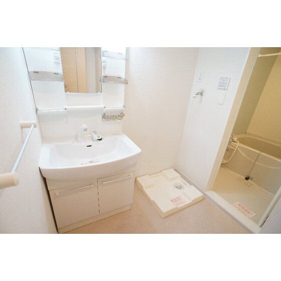 アパートメントこころの洗面所