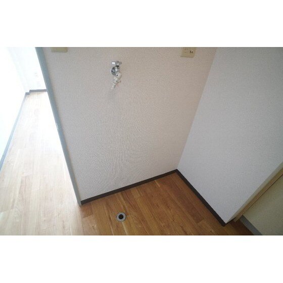物件内観写真11　(室内洗濯機置き場)