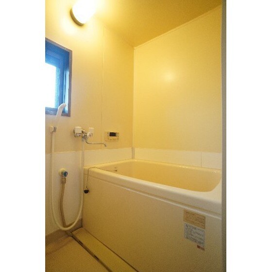 物件内観写真8　(追い焚き付き)