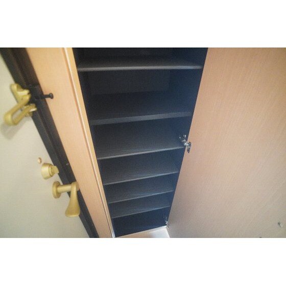 ナカイパレス　Ａの玄関