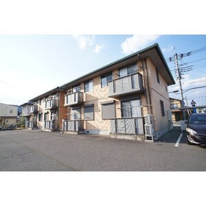 シャルマン外観写真