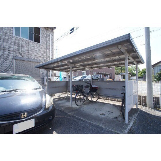 物件外観写真5　(駐輪場)
