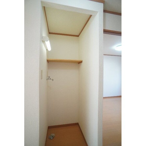 物件内観写真11　(室内洗濯機置き場)