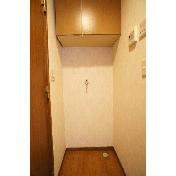 物件内観写真10　(室内洗濯機置き場)