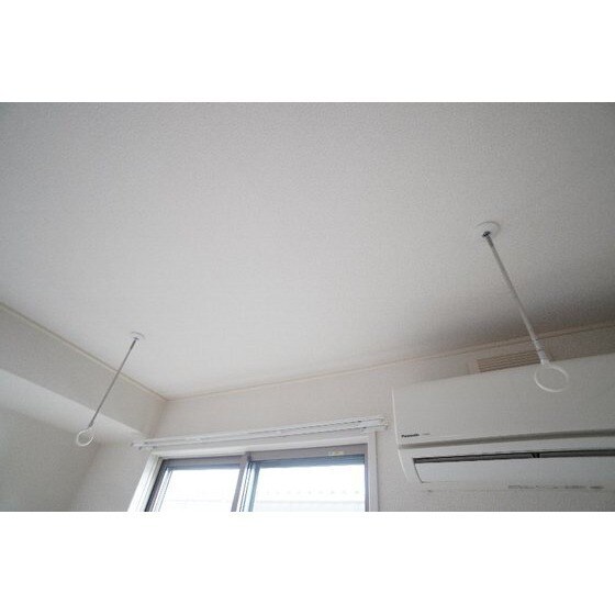 物件内観写真18　(室内物干し)