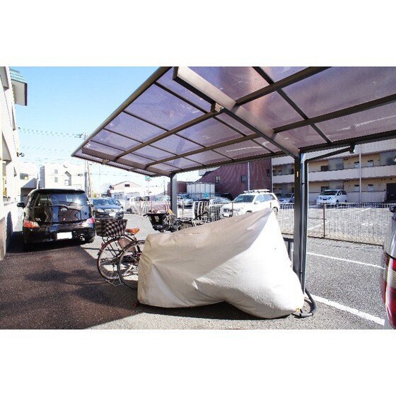 物件外観写真3　(駐輪場)