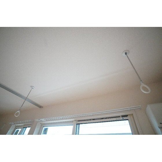 物件内観写真20　(室内物干し)