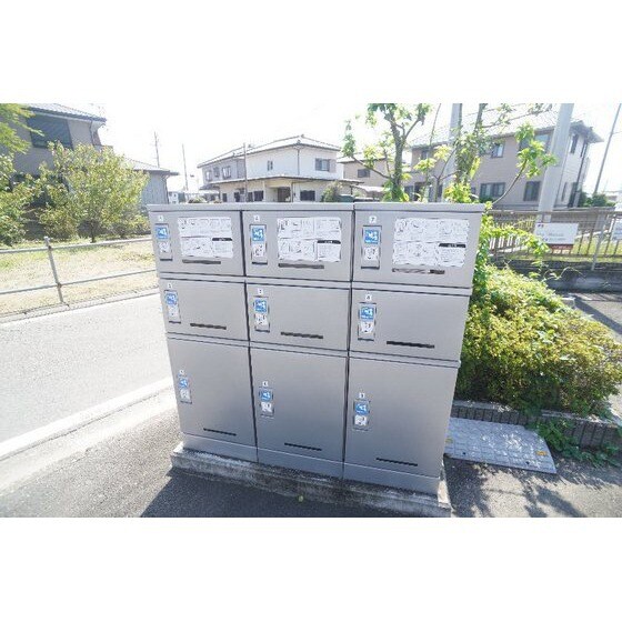 物件外観写真5　(宅配ボックスあり)