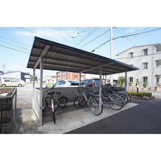 物件外観写真3　(駐輪場)