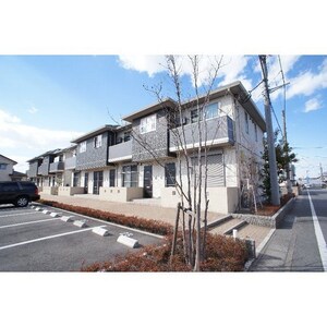 Ｖｉｌｌａ　Ｍｅｇｕｍｉ　Ｃ外観写真