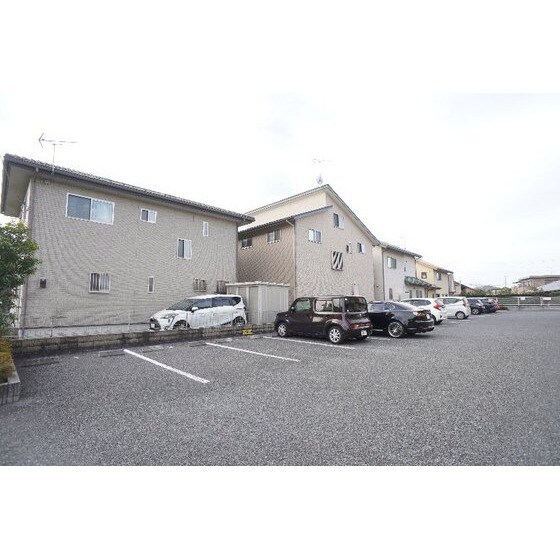 ビエントＡ・Ｂの駐車場