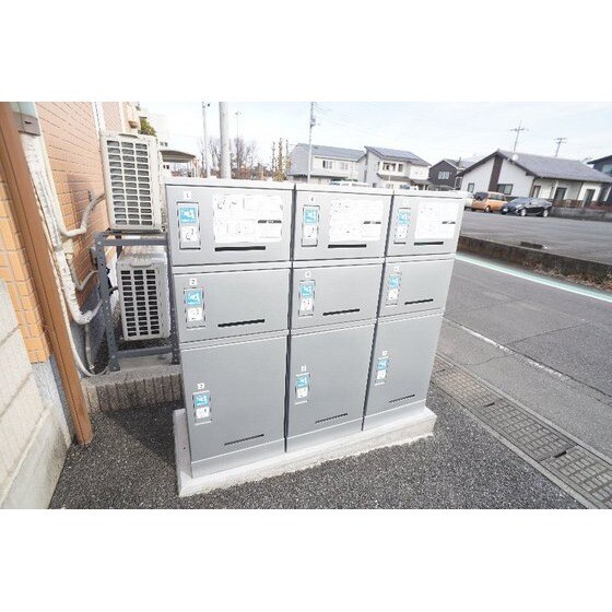 物件内観写真16　(宅配ボックス)