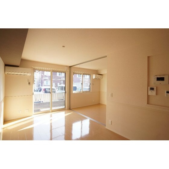 物件内観写真7　(※同仕様、別の部屋の写真です)