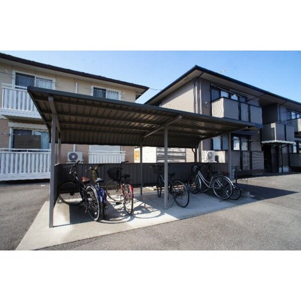その他共有部分(駐輪場)