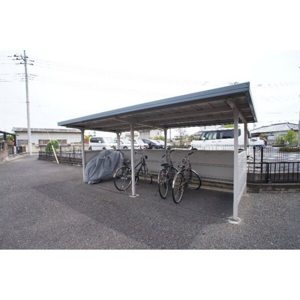 その他共有部分(駐輪場)