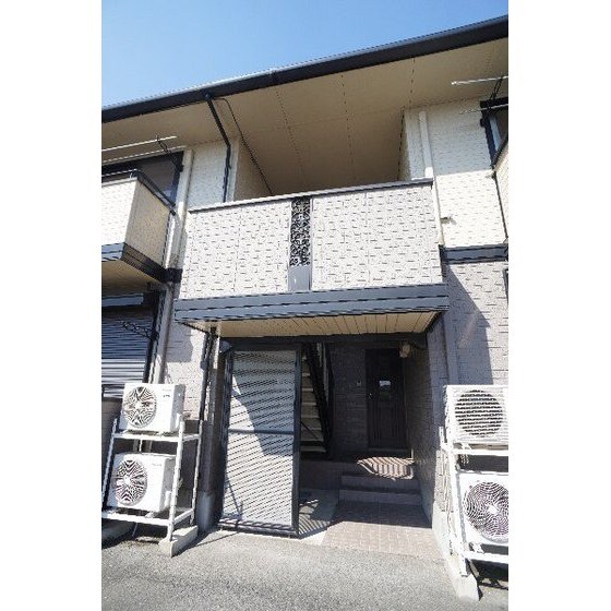 プリムローズ三本木のエントランス