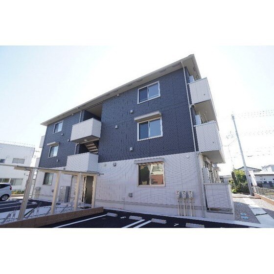 Ｙ’ｓアビタシオン江木の建物外観