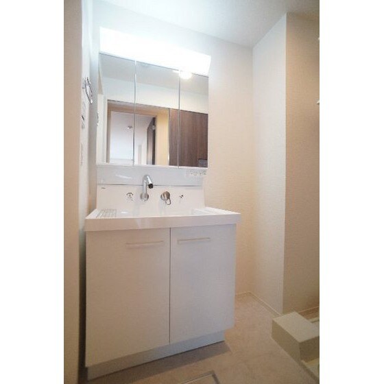 Ｙ’ｓアビタシオン江木の洗面所