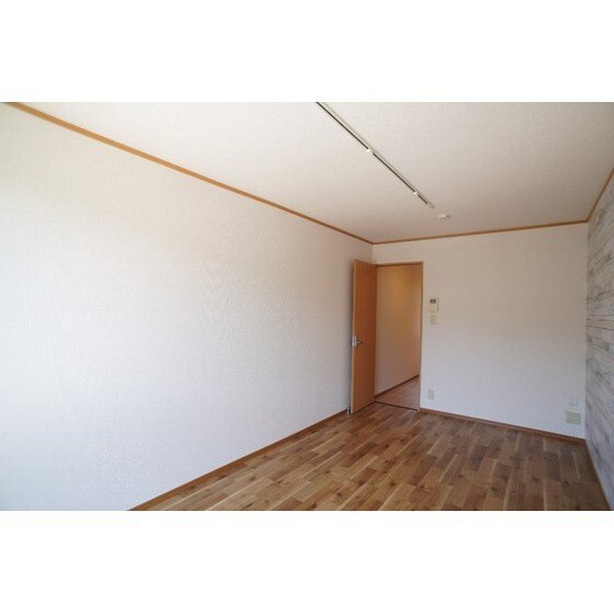 サージ　Ａの居室・リビング