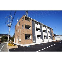 メゾン　ファミールⅠの外観写真