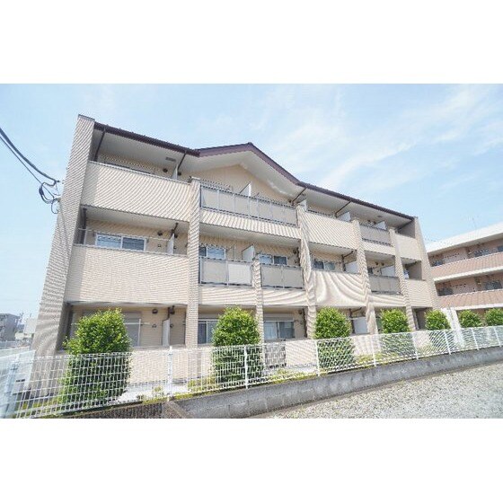 ラ・シャンスの物件外観写真